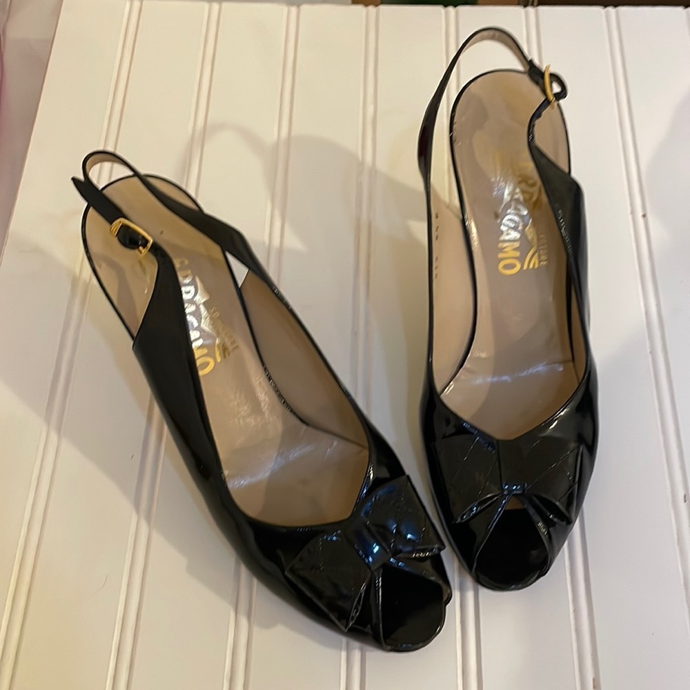 Salvatore Ferragamo sling back open toe patent leather pumps size 9.5